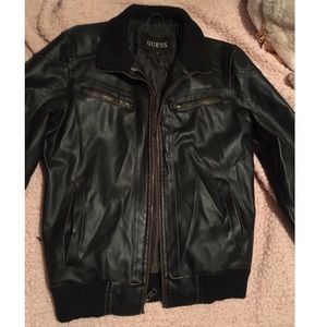 Men’s black small GUESS faux leather moto jacket